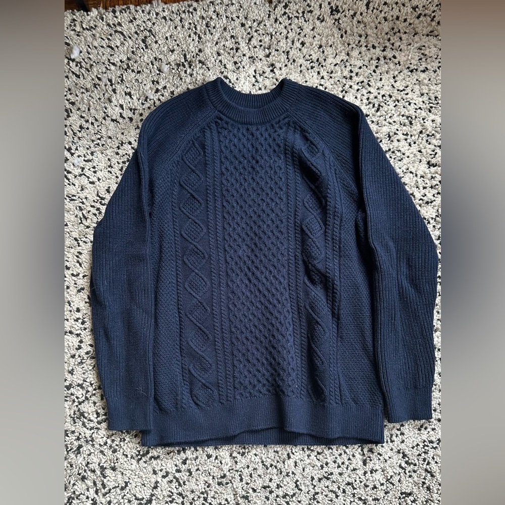 GAP Cable Knit Sweater - Size Large - Navy